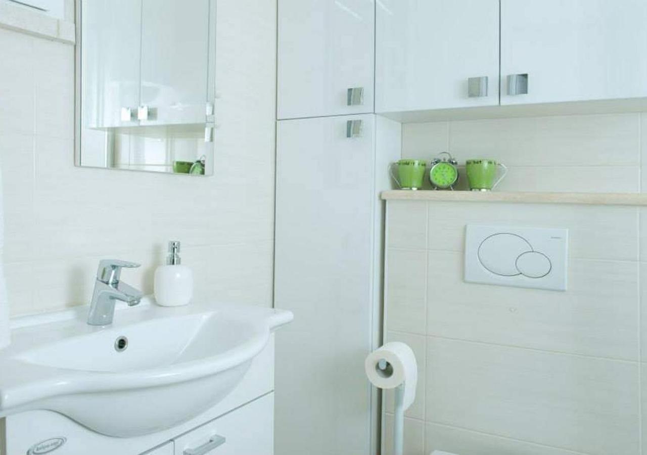 Apartment Lina Deluxe สปลิท ภายนอก รูปภาพ