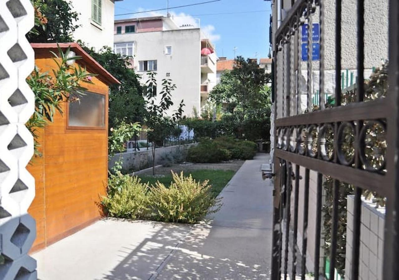 Apartment Lina Deluxe สปลิท ภายนอก รูปภาพ